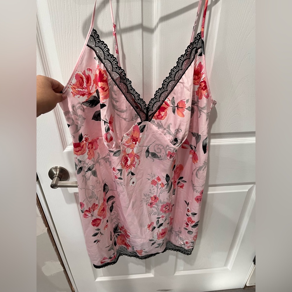 🟣Secret Treasures 3XL Floral Chemise with Lace - Pink and Black